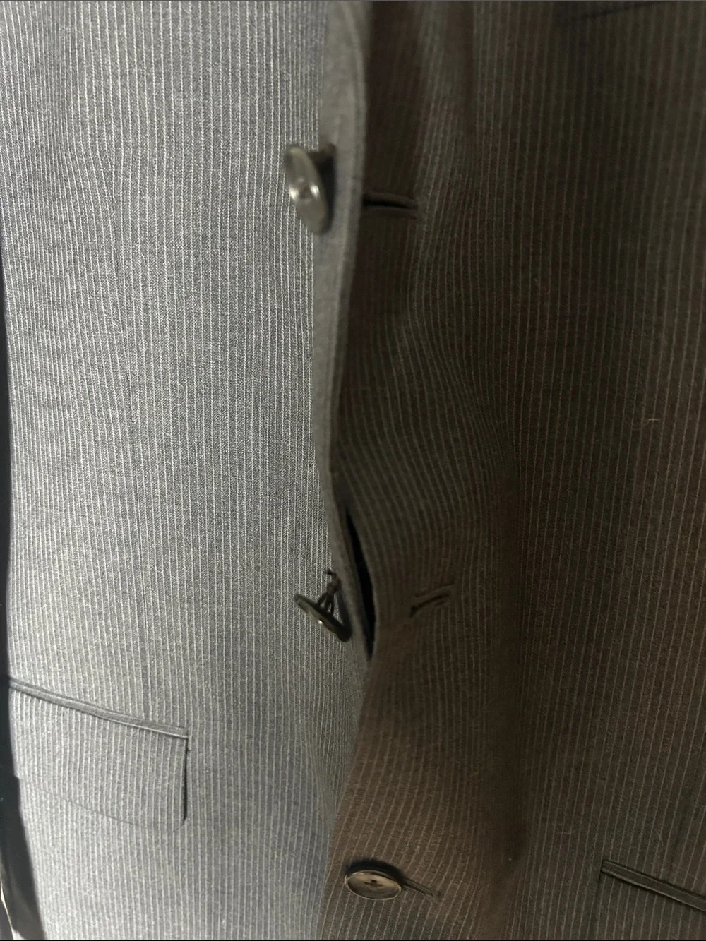 Claiborne Men’s Dark Gray Fine Pinstripe Suit Blazer Jacket 42R (216)
